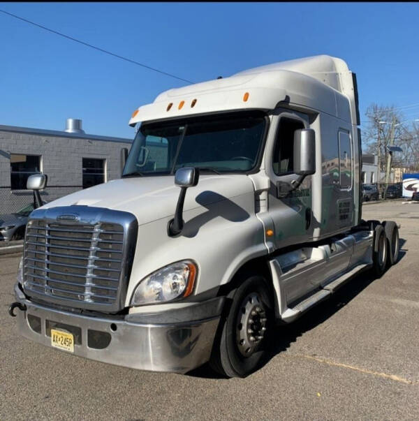 2014 Freightliner Cascadia