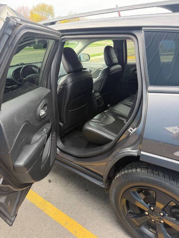 2019 Jeep Cherokee Altitude