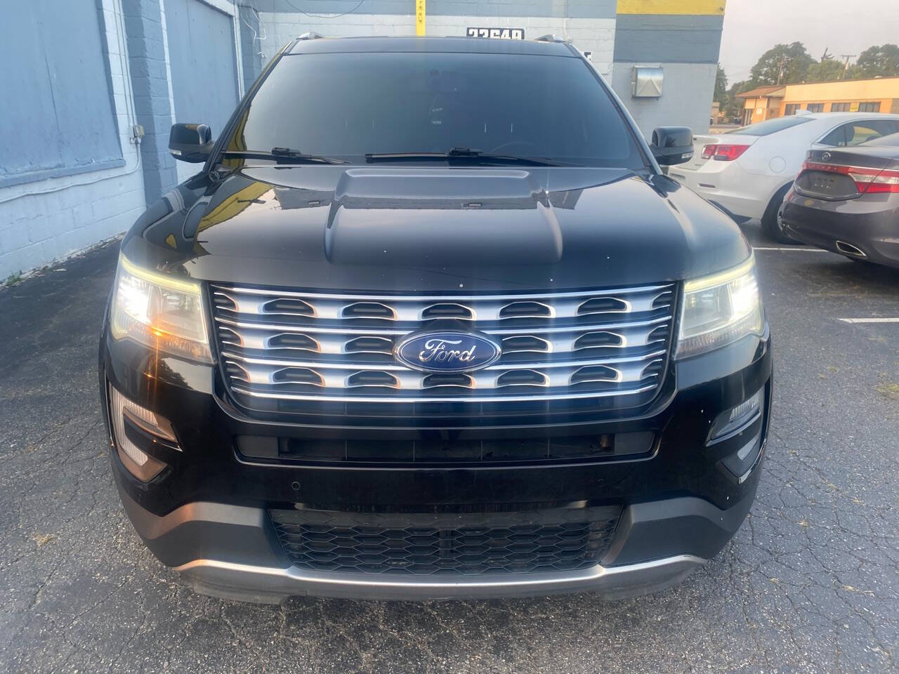 Black 2016 Ford Explorer XLT AWD XLT 4dr SUV 2