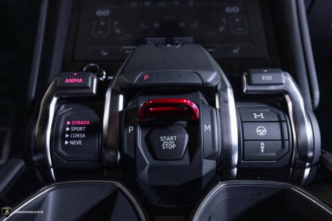 2024 Lamborghini Urus S