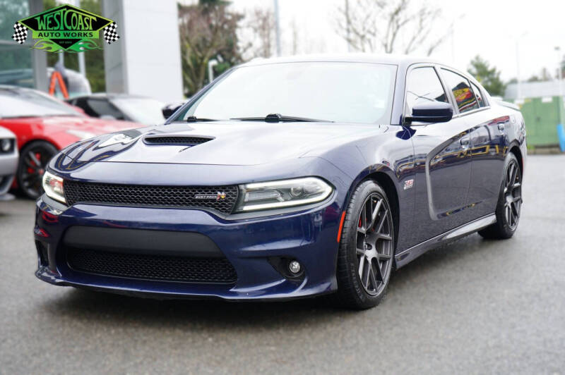 2017 Dodge Charger R/T's photo