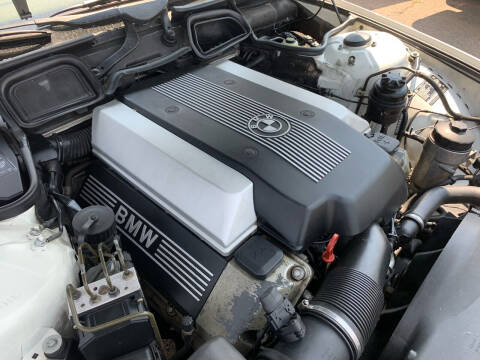 2000 BMW 7 Series 740iL