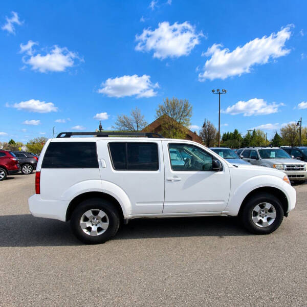 2012 Nissan Pathfinder S
