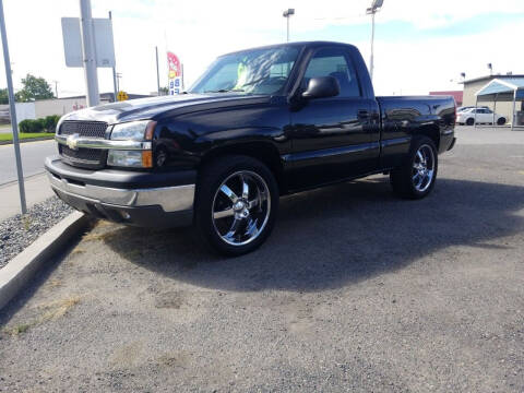 2004 Chevrolet Silverado 1500 for sale at Golden Crown Auto Sales in Kennewick WA