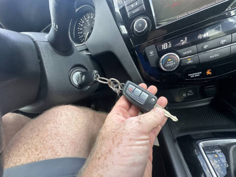 2020 Nissan Rogue SV