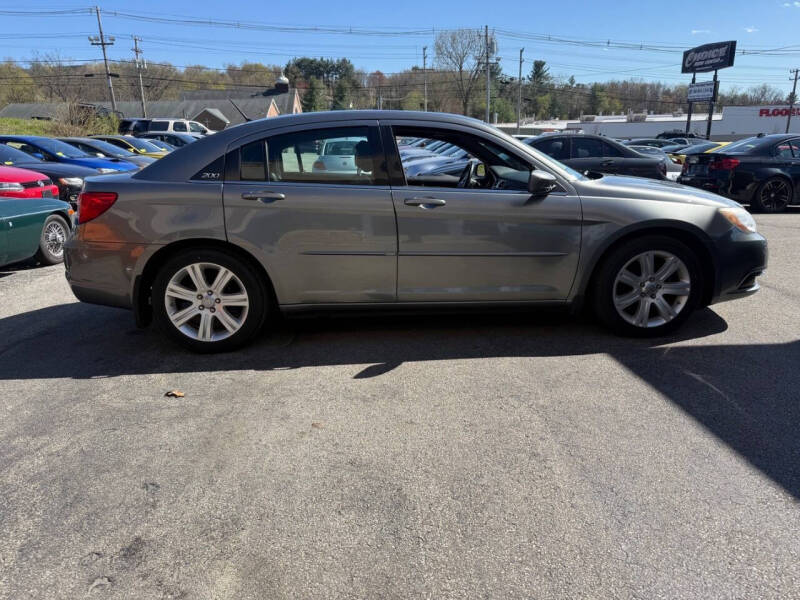 2012 Chrysler 200 Touring
