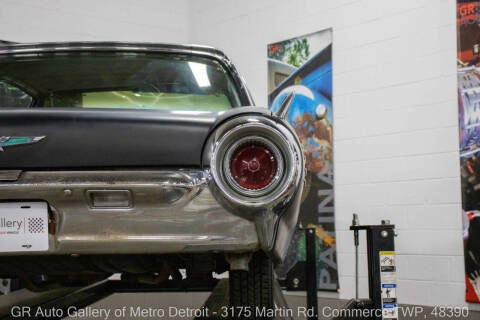 1961 Ford Thunderbird