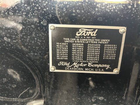 1946 Ford Super Deluxe