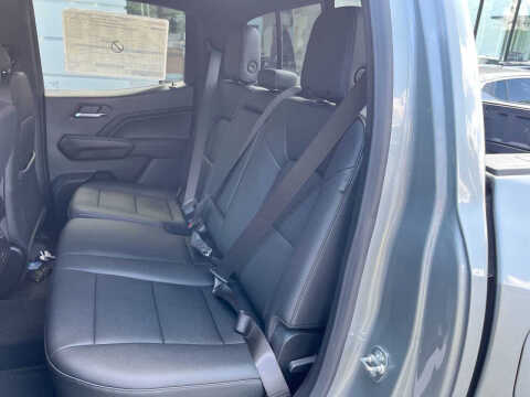 2025 GMC Canyon Elevation