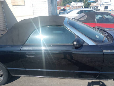 2002 Ford Thunderbird Deluxe