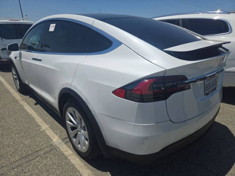 2021 Tesla Model X Long Range Plus