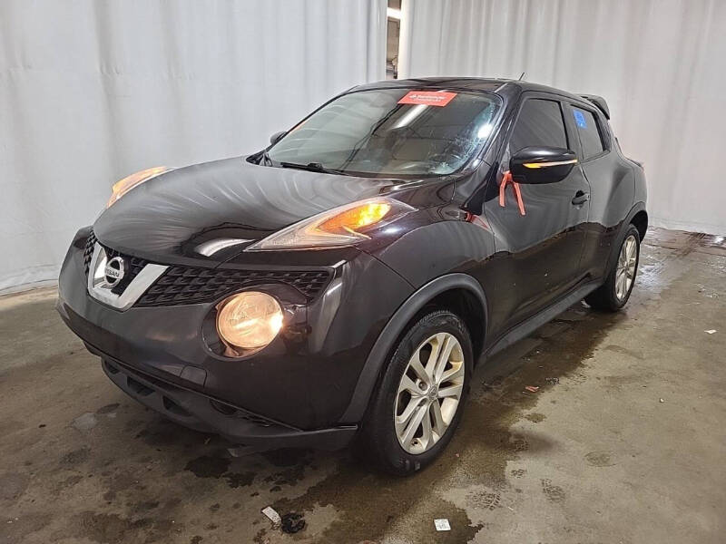 2015 Nissan JUKE for sale at ROADSTAR MOTORS in Liberty Township OH