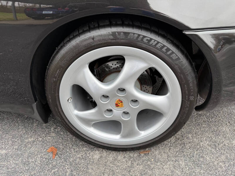 2000 Porsche 911 Carrera