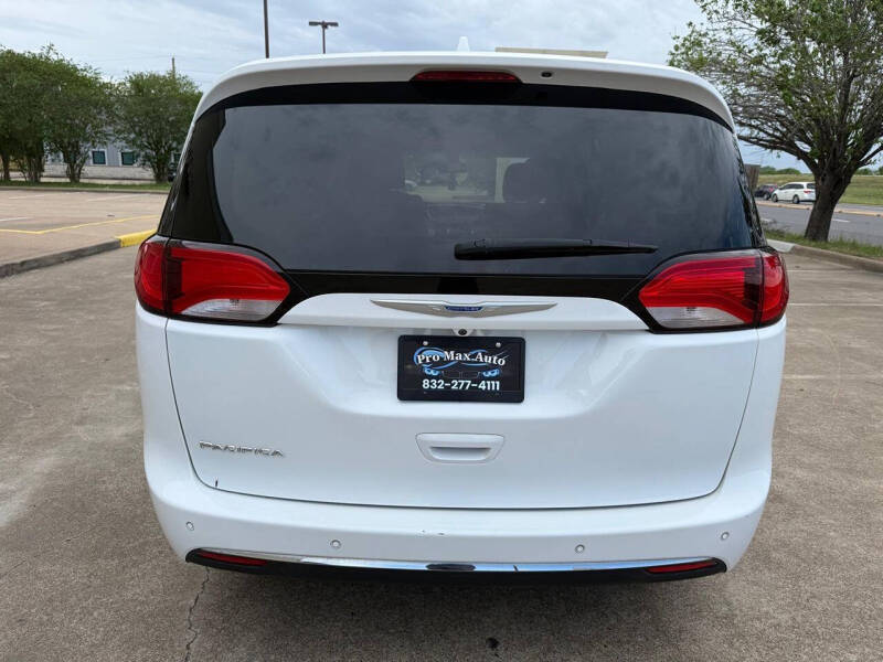 2018 Chrysler Pacifica Touring Plus