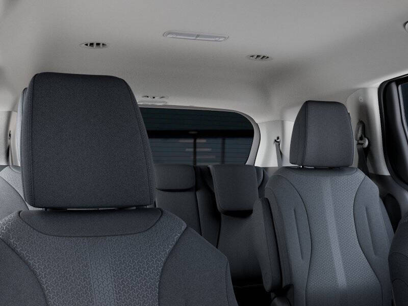 2026 Kia Carnival LX