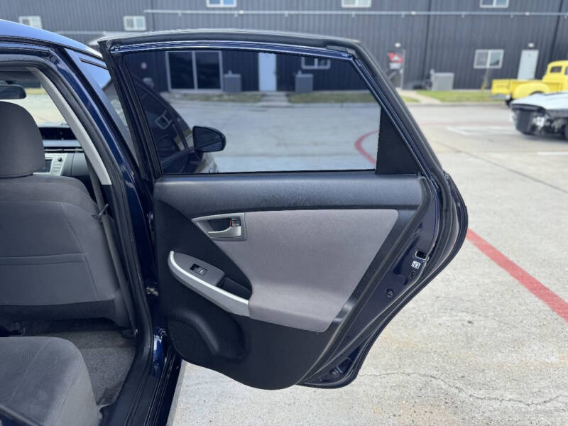 2014 Toyota Prius Two