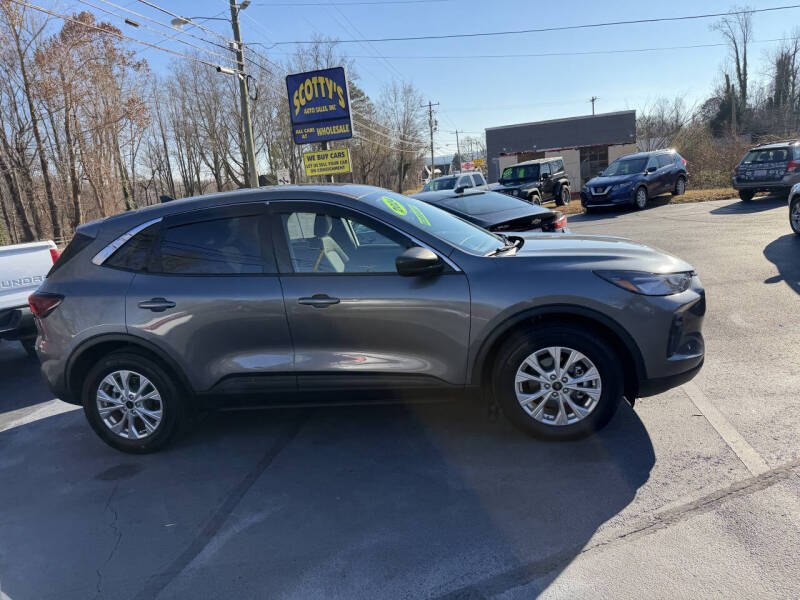 2024 Ford Escape Active