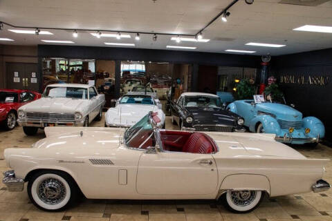 1957 Ford Thunderbird