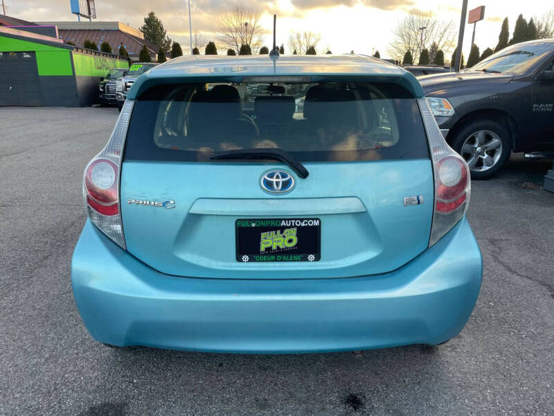 2014 Toyota Prius c