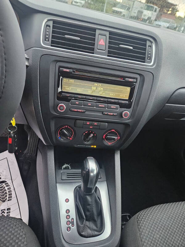 2014 Volkswagen Jetta S