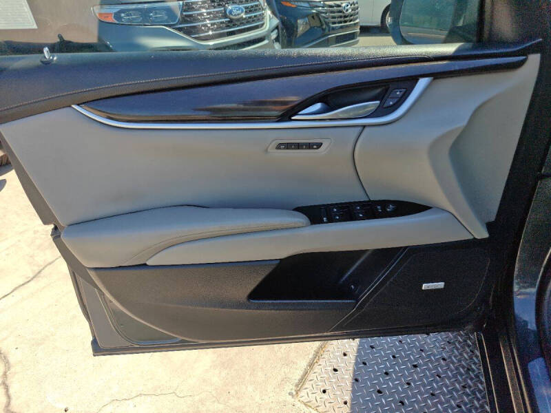 2017 Cadillac XTS Luxury