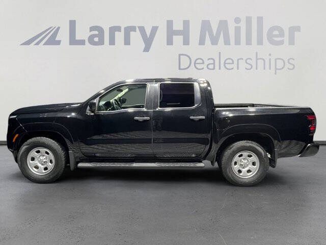 2022 Nissan Frontier S