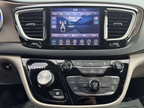 2018 Chrysler Pacifica Touring L