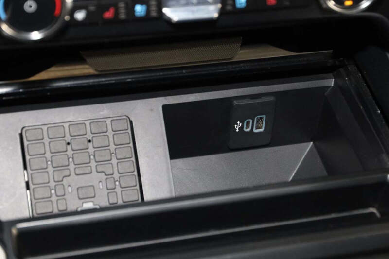 2024 Ford F-350 Super Duty Platinum