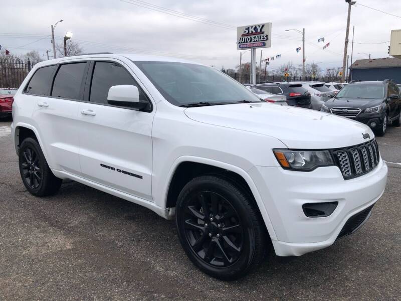 2018 Jeep Grand Cherokee for sale at SKY AUTO SALES in Detroit MI
