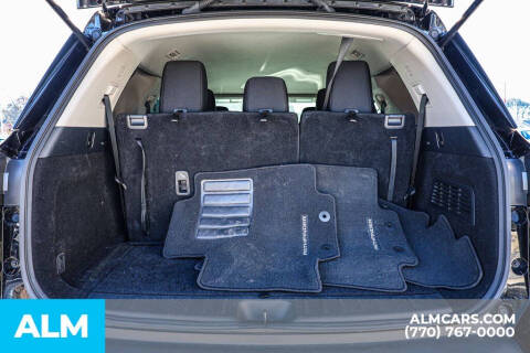 2023 Nissan Pathfinder SV