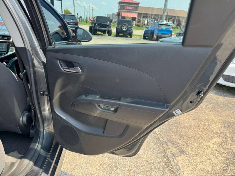 2017 Chevrolet Sonic LT Auto