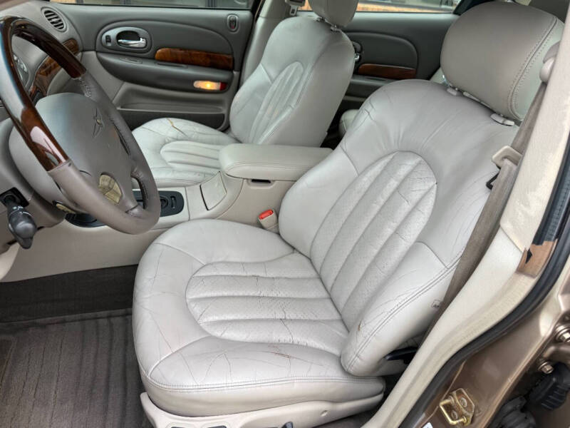 2001 Chrysler 300M