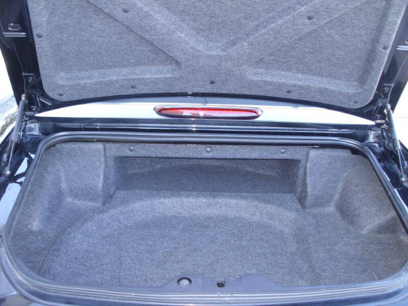 2004 Ford Thunderbird Deluxe