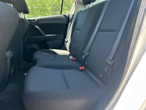 2011 Mazda MAZDA3 i Sport