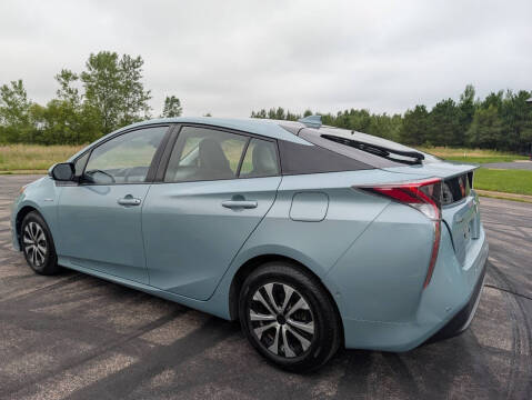 2016 Toyota Prius Three