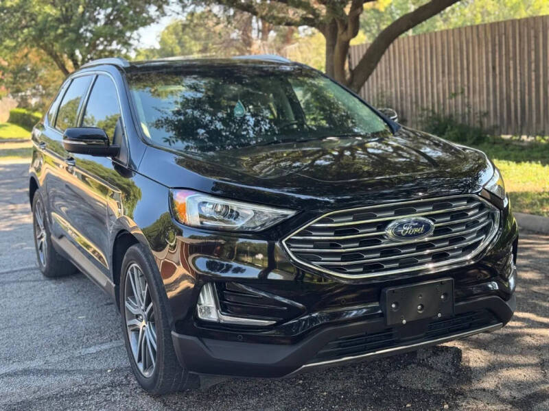 2020 Ford Edge Titanium