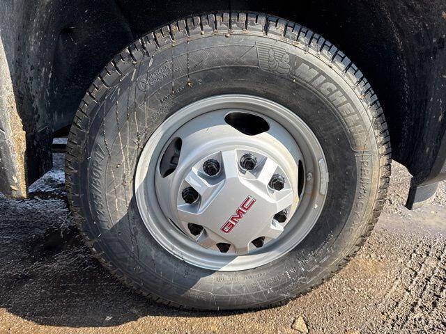 2025 GMC Sierra 3500HD CC