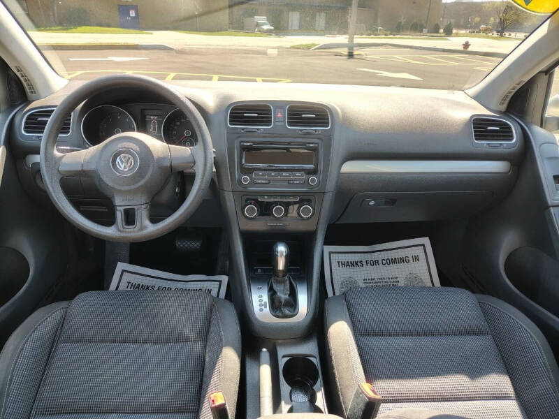 2014 Volkswagen Golf 2.5L PZEV
