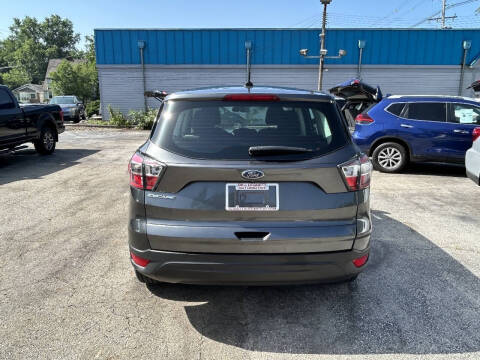2017 Ford Escape S