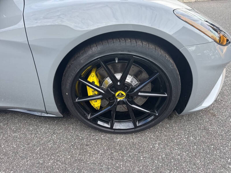 2025 Lotus Emira V6 Base