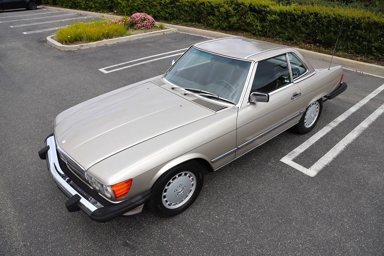 1987 Mercedes-Benz 560-Class for sale at DE AUTOS INC in San Juan Capistrano, CA