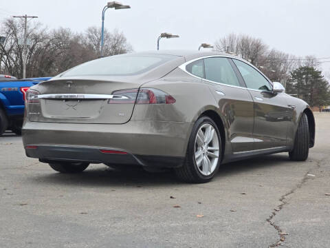 2016 Tesla Model S 70