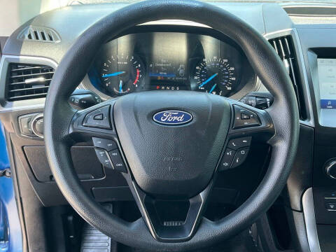 2020 Ford Edge SE
