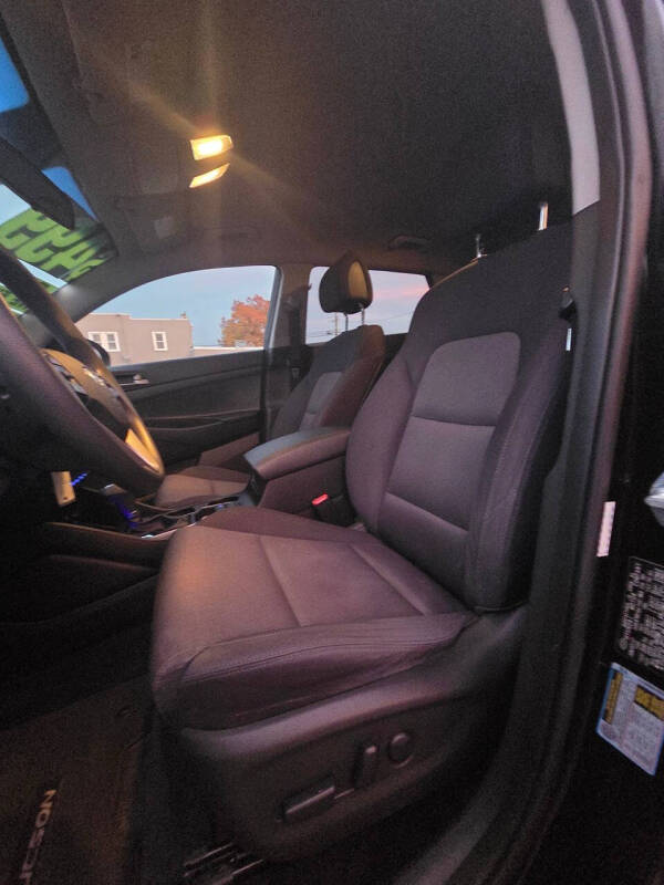 2017 Hyundai Tucson SE