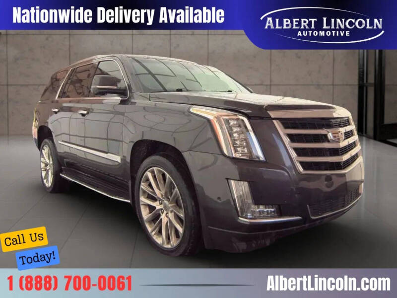 2017 Cadillac Escalade Luxury