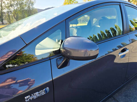 2014 Toyota Prius Plug-in Hybrid