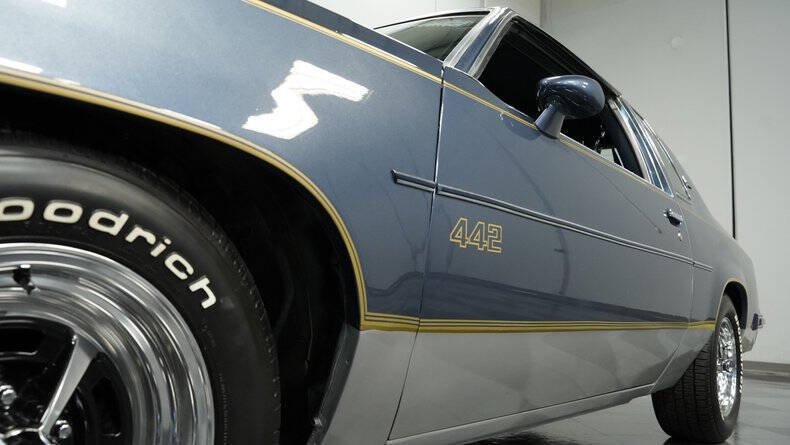 1984 Oldsmobile Cutlass Supreme