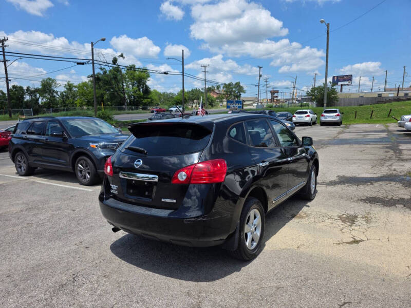 2013 Nissan Rogue S