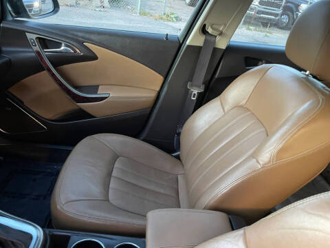 2012 Buick Verano Leather Group