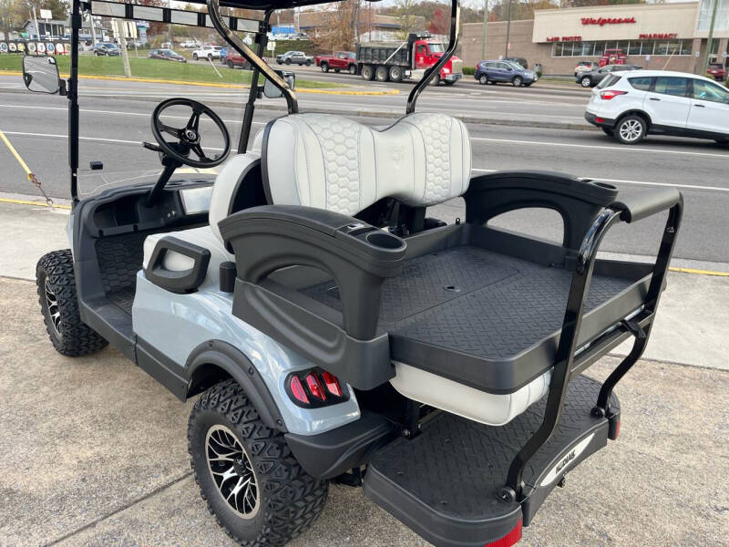 2024 Kodiak Golf Cart